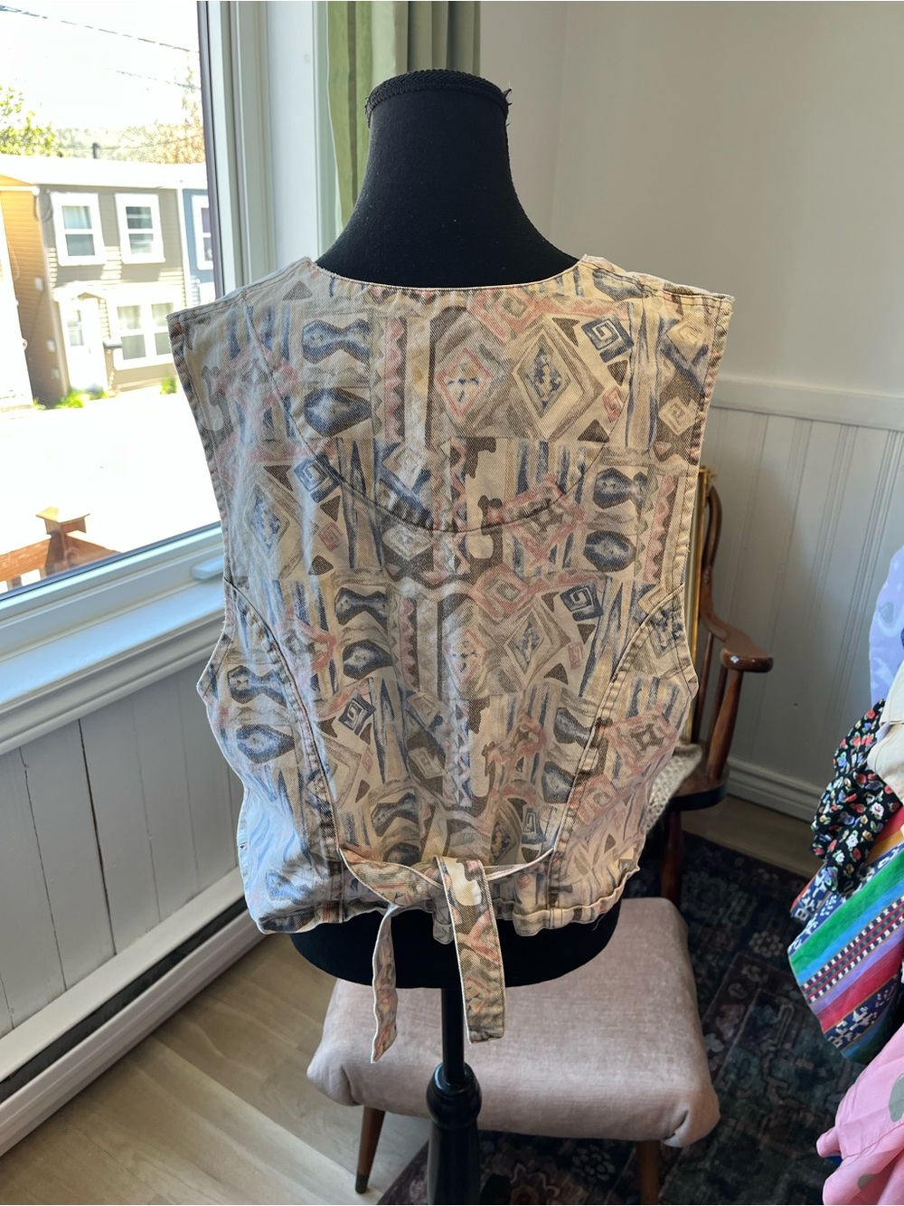 Women’s Vintage Jean Vest Aztec-Print Tie-Back Vest - Neutral Multi L